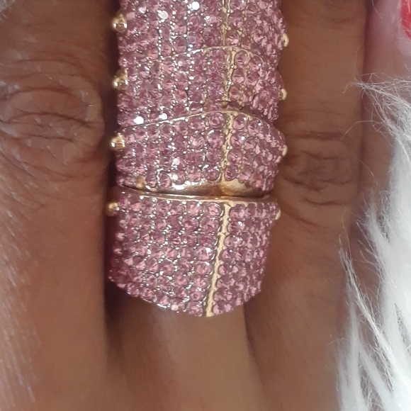 Fashion Rhinestone Ring - Picture 2 of 4